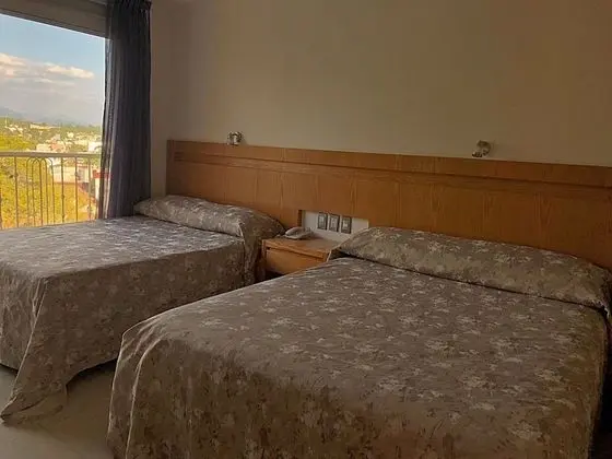 Standard Tek Büyük Yataklı Oda, 2 Çift Kişilik Yatak (C/ Aire Acondicionado)