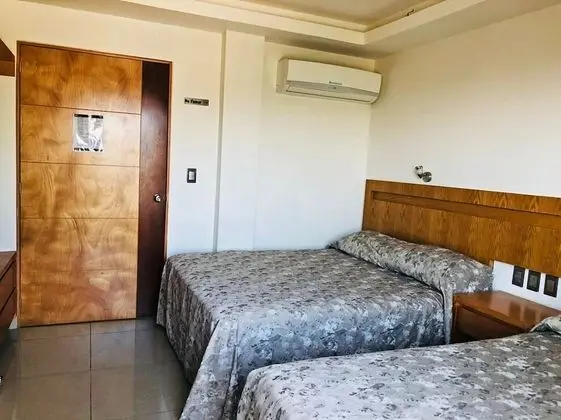 Standard Tek Büyük Yataklı Oda, 2 Çift Kişilik Yatak (C/ Aire Acondicionado)