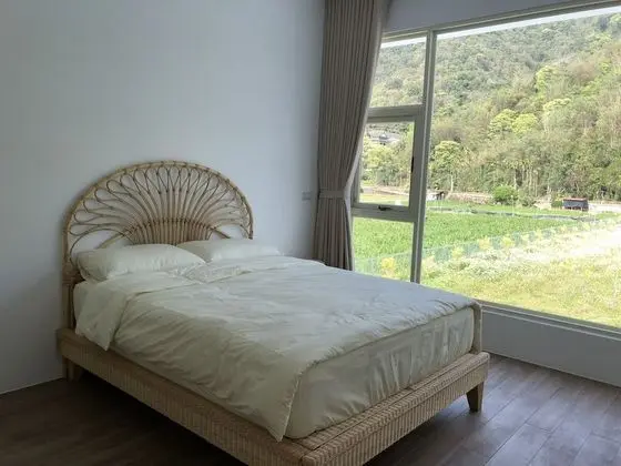 Tek Büyük Yataklı Oda, Dağ Manzaralı