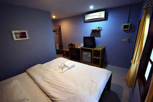 Standard Tek Büyük Yataklı Oda