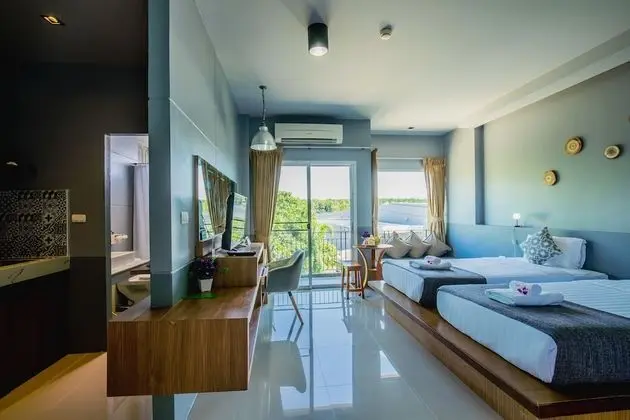 Deluxe Business Room