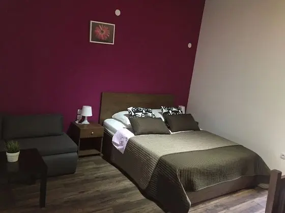 Classic Tek Büyük Yataklı Oda