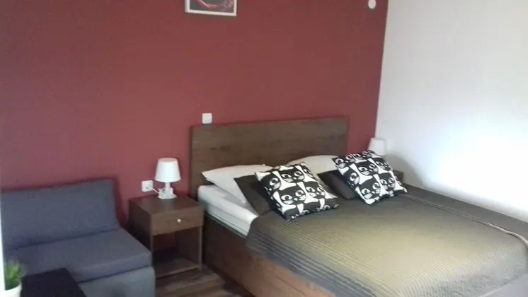 Classic Tek Büyük Yataklı Oda