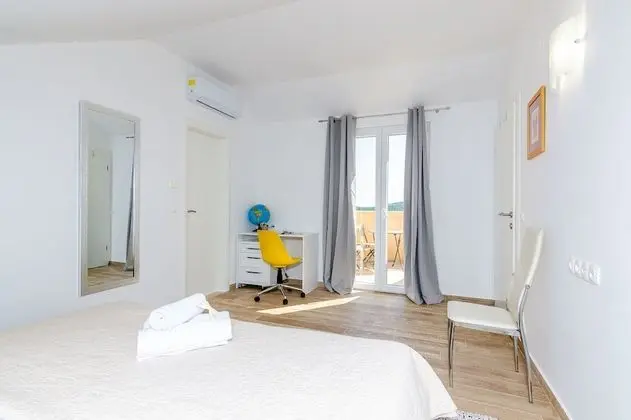 Villa, 3 Yatak Odası, Kişiye Özel Havuzlu, Deniz Manzaralı