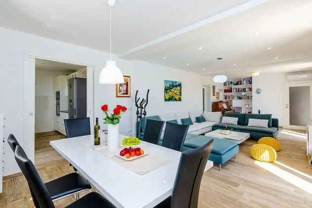 Villa, 3 Yatak Odası, Kişiye Özel Havuzlu, Deniz Manzaralı