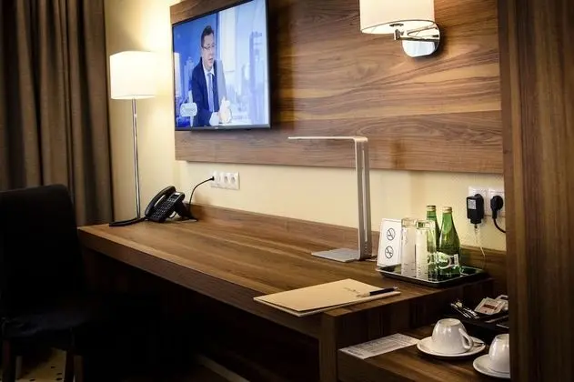 Comfort Tek Büyük Yataklı Oda
