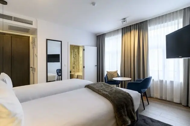 Deluxe Tek Büyük Yataklı Oda, Bahçe Manzaralı