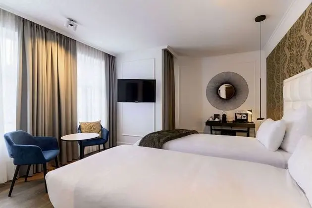 Deluxe Tek Büyük Yataklı Oda, Bahçe Manzaralı