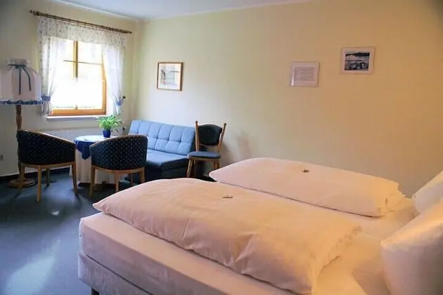 Standard Tek Büyük Yataklı Oda