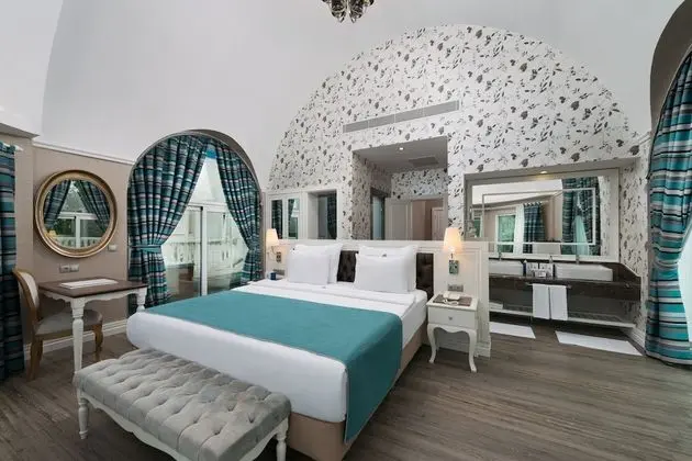 Platinum Villa Suite