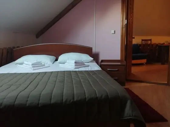 Standard Dört Kişilik Oda