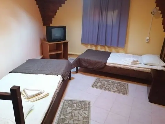 Standard Üç Kişilik Oda