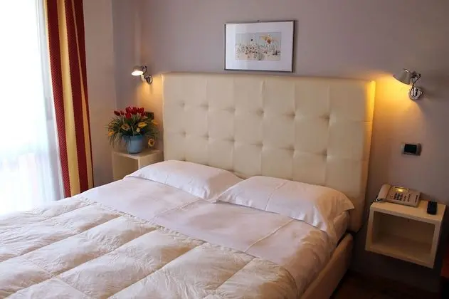 Deluxe Tek Büyük veya İki Ayrı Yataklı Oda