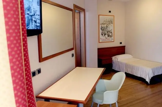 Deluxe Üç Kişilik Oda