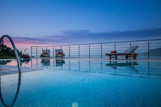 Luxury Villa, 3 Yatak Odası, Kişiye Özel Havuzlu, Deniz Manzaralı