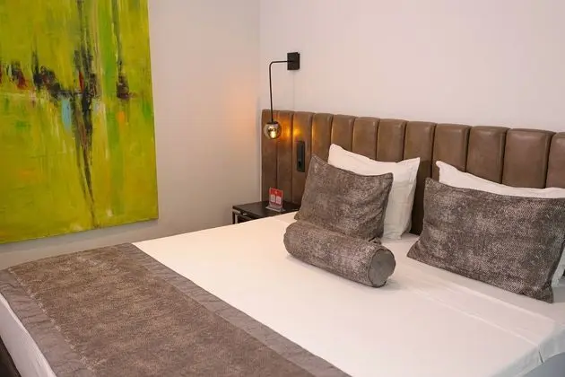 Deluxe Tek Büyük Yataklı Oda, 1 Çift Kişilik Yatak, Şehir Manzaralı