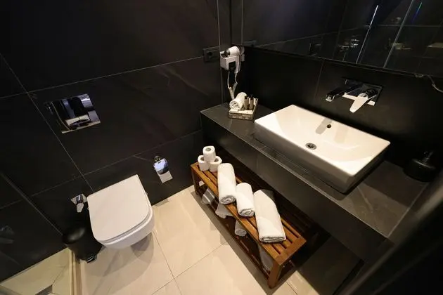 Deluxe Tek Büyük Yataklı Oda, 1 Çift Kişilik Yatak, Şehir Manzaralı