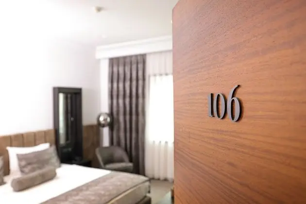 Deluxe Tek Büyük Yataklı Oda, 1 Çift Kişilik Yatak, Şehir Manzaralı