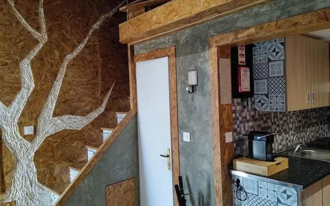 Stüdyo, Asma Kat