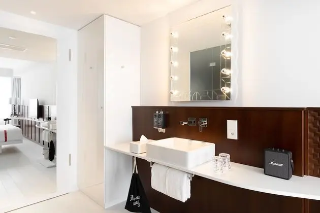 Lovely Room