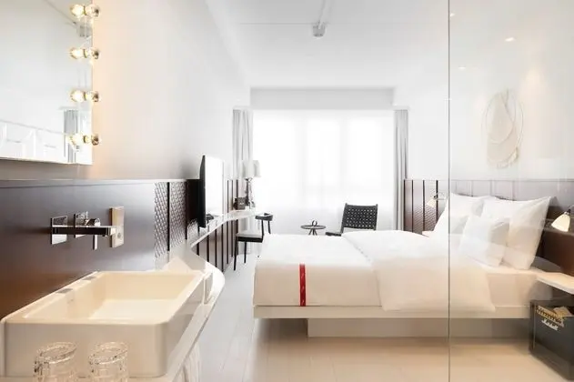 Lovely Room