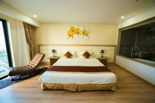 Deluxe Oda, Balkon, Deniz Manzaralı