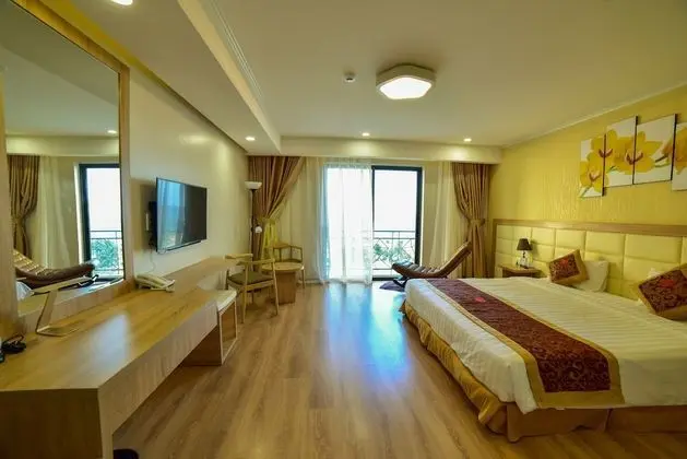 Deluxe Oda, Balkon, Deniz Manzaralı