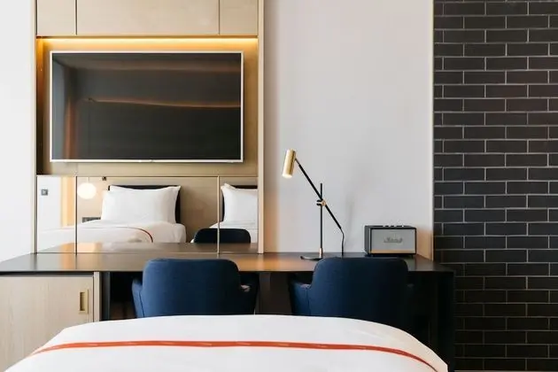 Mate Room