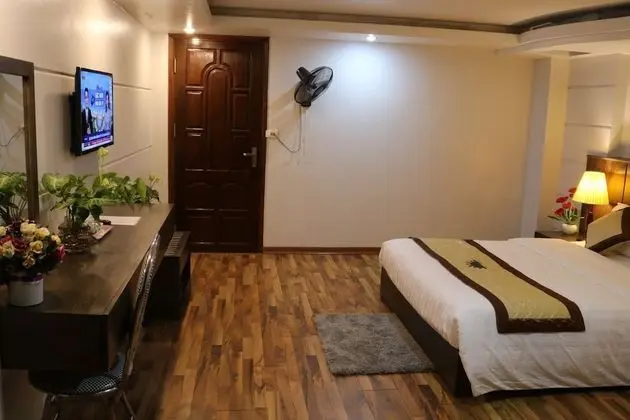 Deluxe Oda, 1 En Büyük (King) Boy Yatak, Sigara İçilmez, Şehir Manzaralı