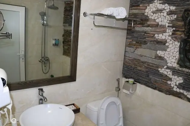Deluxe Oda, 1 En Büyük (King) Boy Yatak, Sigara İçilmez, Şehir Manzaralı