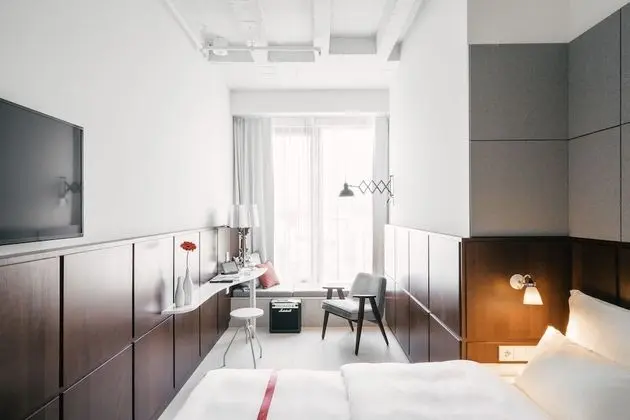 Lovely Room