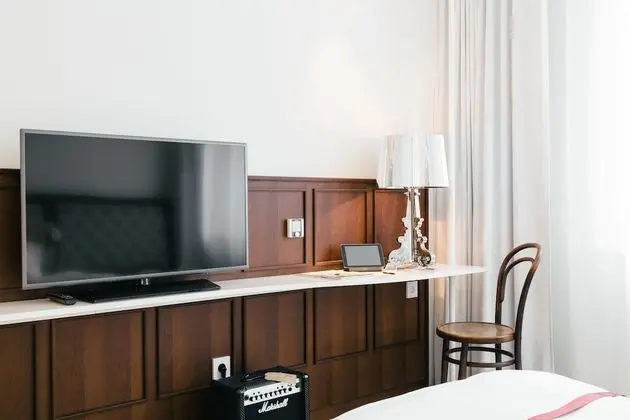 Lovely Room