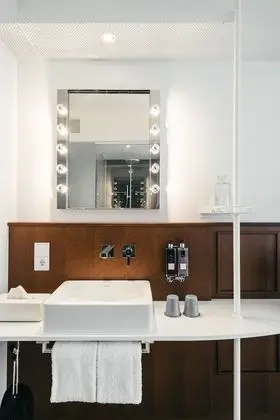 Lovely Room