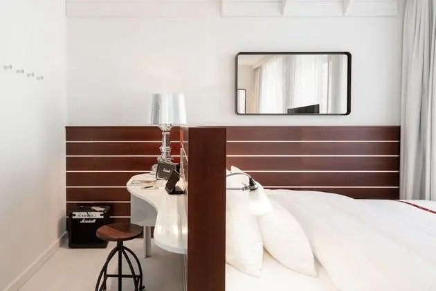 Nest Room