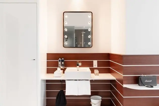 Wow Room