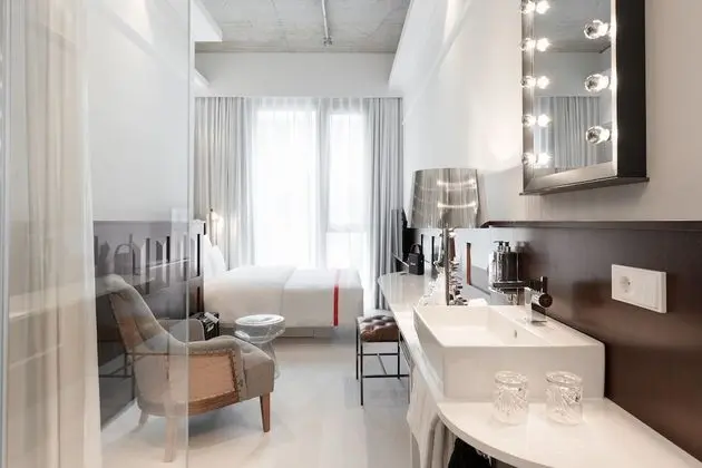 Lovely Room