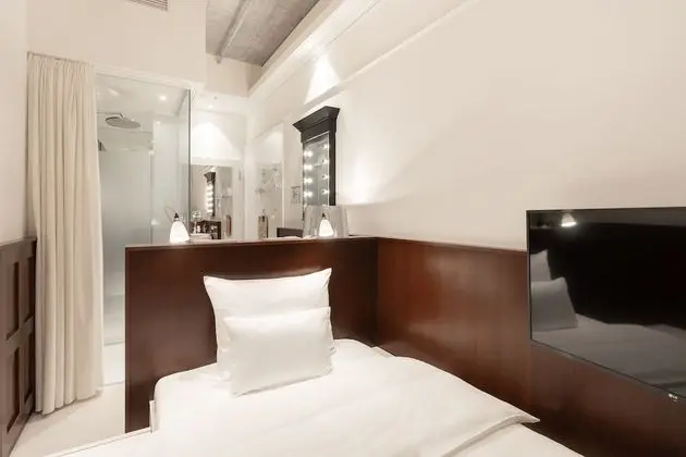 Nest Room