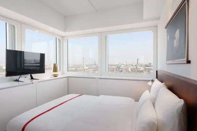 Lovely Room