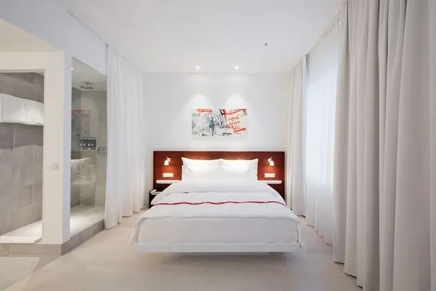 Wow Room