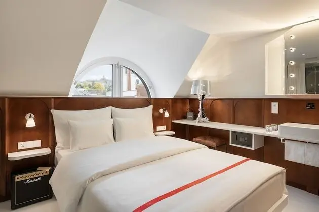 Nest Room