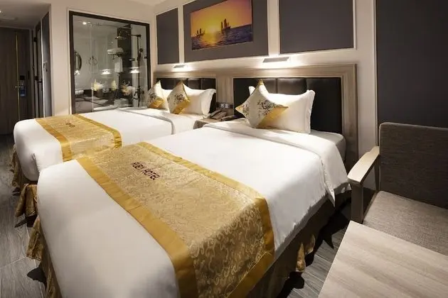 Deluxe Büyük Yataklı Tek Kişilik Oda, 1 Yatak Odası, Sigara İçilmez, Kısmi Deniz Manzarası