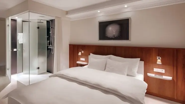 Lovely Room