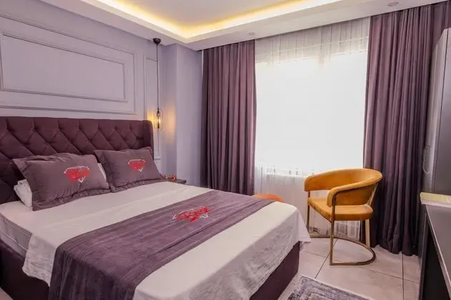 Studio, Manzarasız