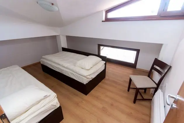 Apart Daire, 2 Yatak Odası, Mutfak