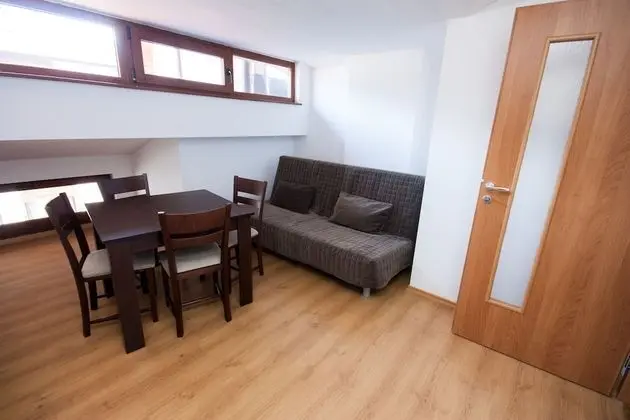 Apart Daire, 2 Yatak Odası, Mutfak