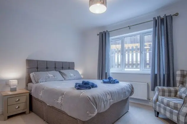 Ev (3 Bedrooms)