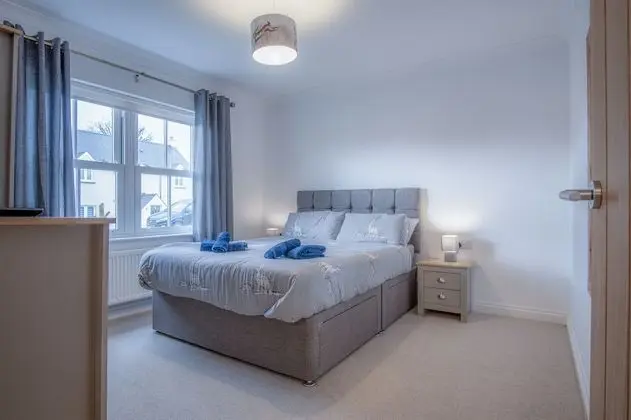 Ev (3 Bedrooms)