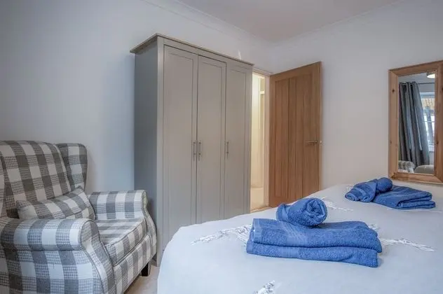 Ev (3 Bedrooms)