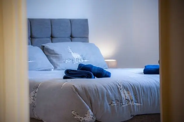Ev (3 Bedrooms)