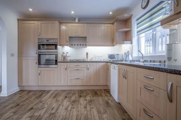 Ev (3 Bedrooms)